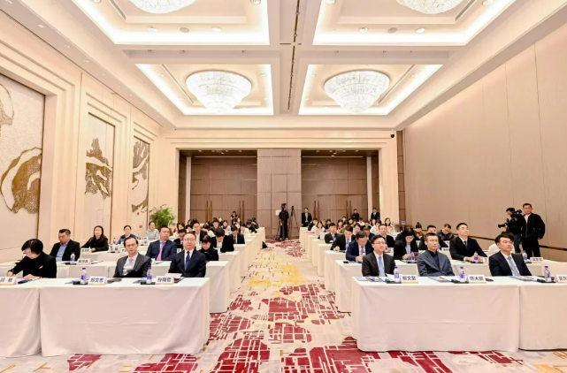 QQ浏览器截图20241014142427.png
