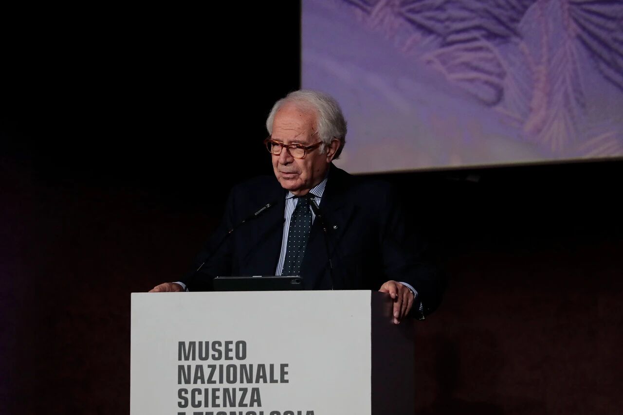 20250930857296.jpeg 44e7ba082ae8674ada5c43ecb0d4c02a.jpeg